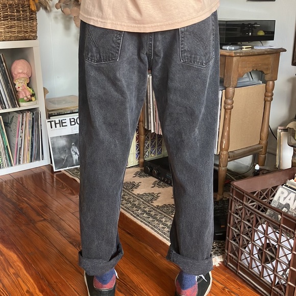 🖤 SOLD 🖤 Y2K Levi's 505 Regular Fit Blank Red Tab Black Jeans ~ Size 32 X 29 - Picture 3 of 11